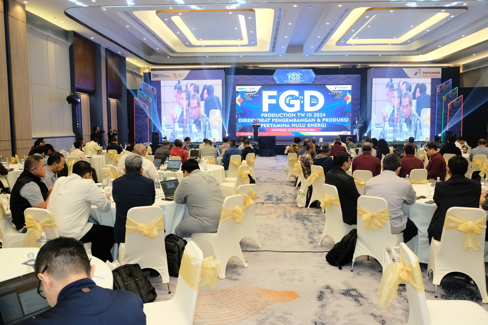 Suasana konferensi MICE yang diselenggarakan oleh Kinarya Agung Prima